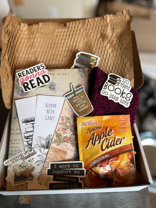 The Cozy Girl Box